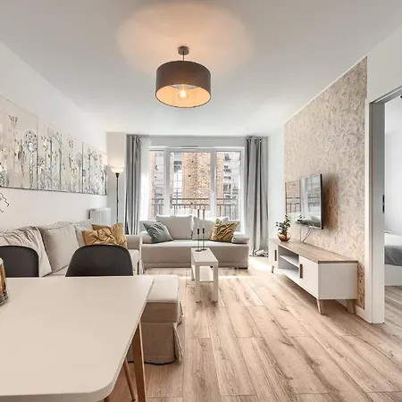 Daire 3000 Bulwary Stare No 1 *